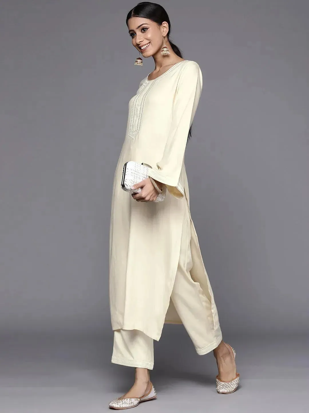 Cream Solid Pashmina Wool Trousers