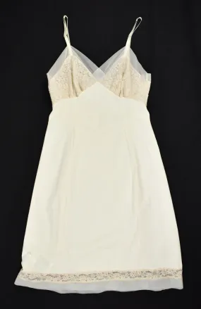 Vintage Off White Lace Cup Full Slip
